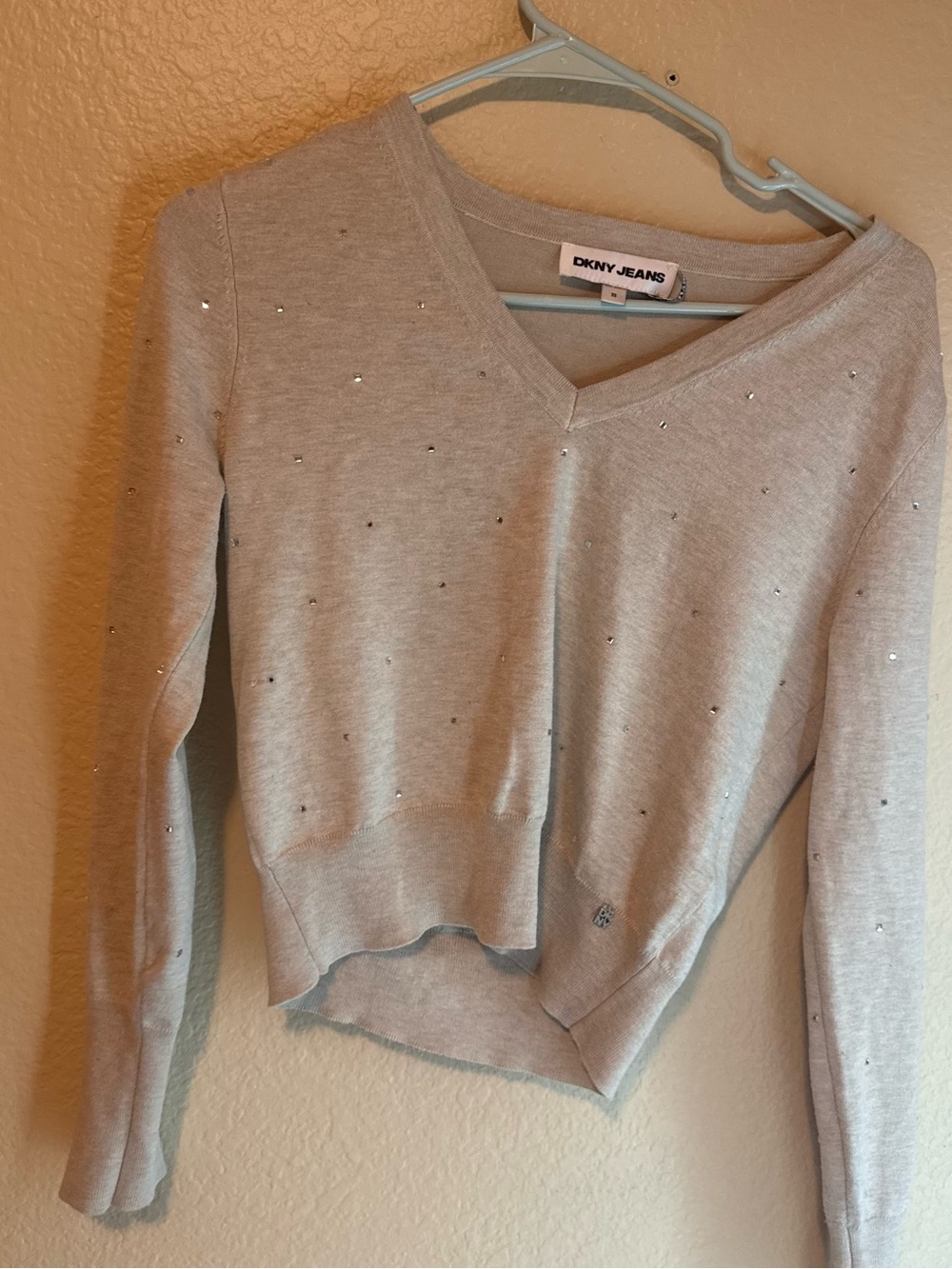 DKNY Jeans Embellished V-Neck Sweater – XS